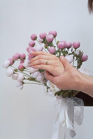 【最新2024年版】結婚指輪の選び方とおすすめブランド完全ガイド